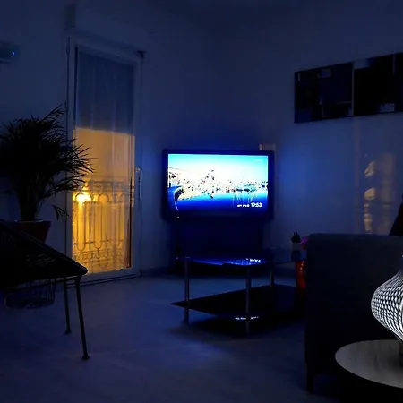 Apartamento Duplex Liberté Plein Centre Saint-Raphaël