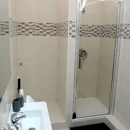 Duplex Liberte Plein Centre شقة *